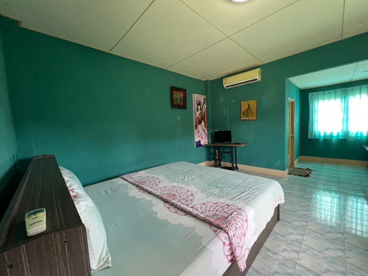 Phet Ban Suan Hotel Koh Chang Exteriör bild